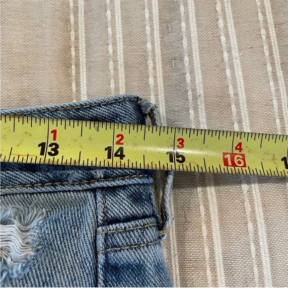 PacSun Light Blue Distressed High Rise Mom Jeans 26 - Picture 13 of 15